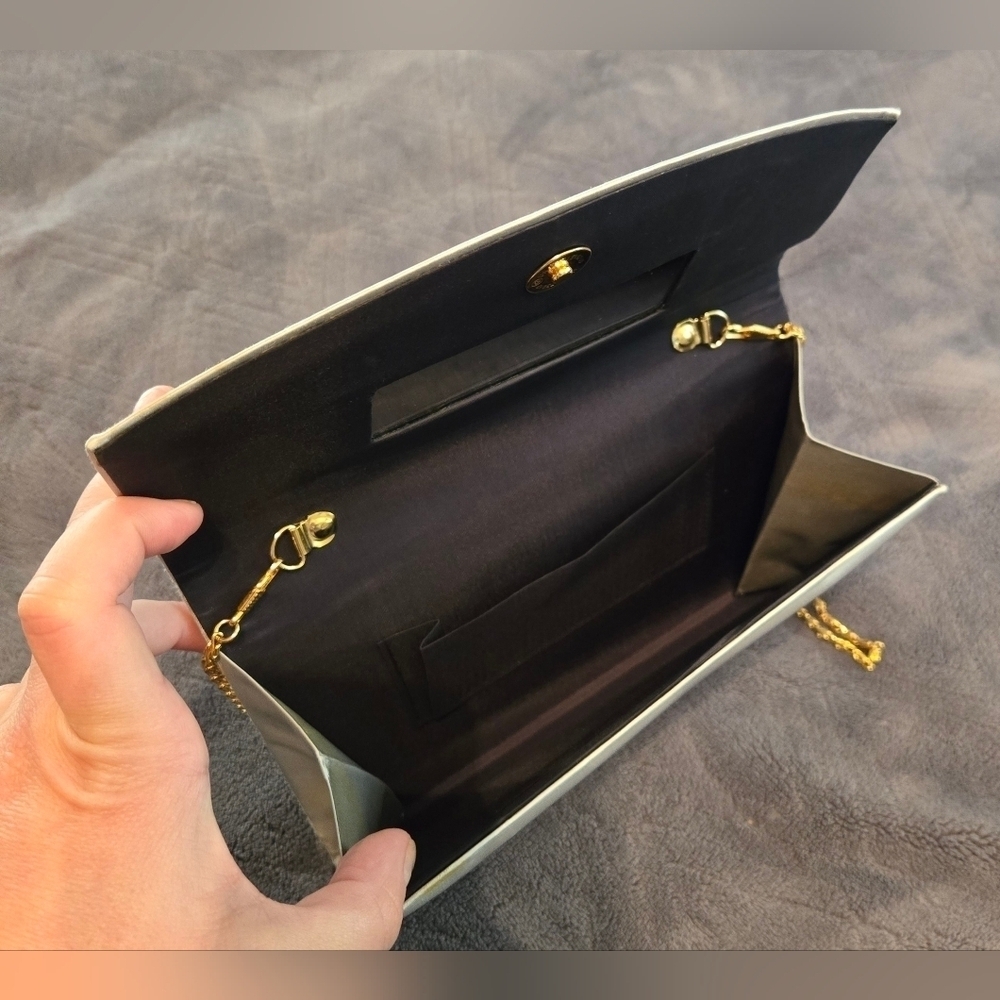 Maison Pourchet | Paris Convertible Vintage Evening Silk Clutch | Silver | - Picture 15 of 16